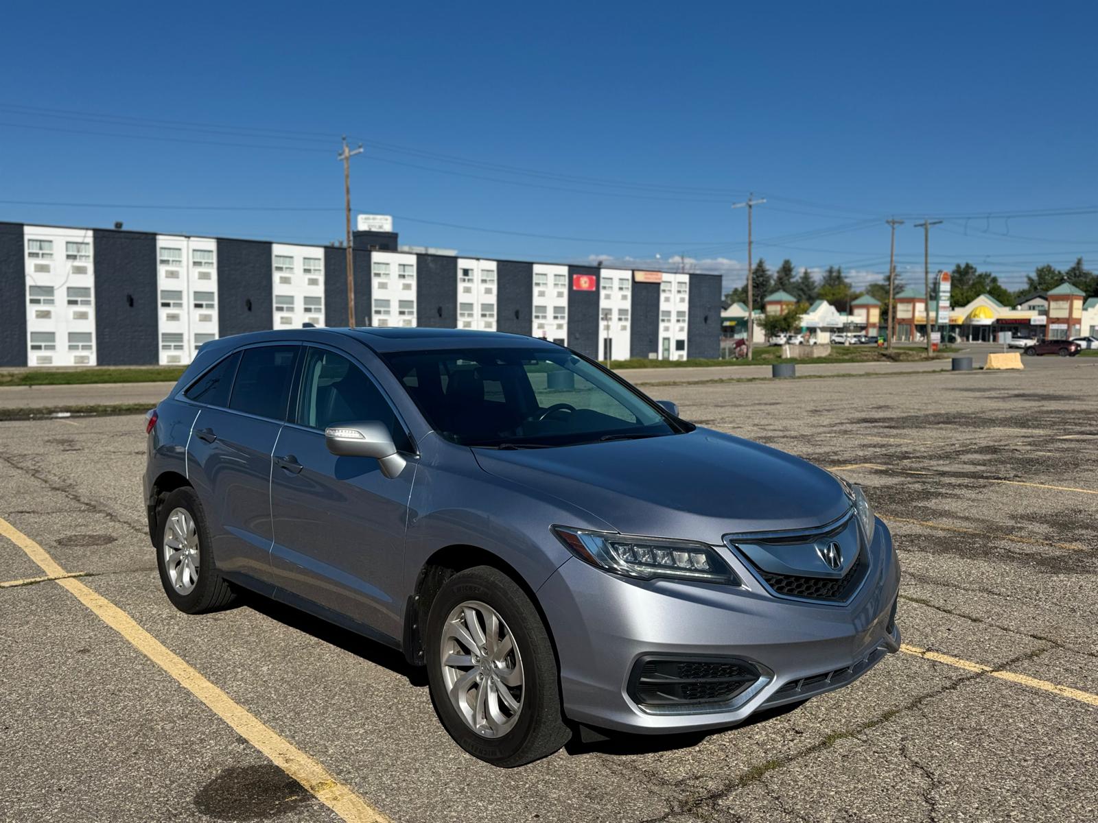 car-image